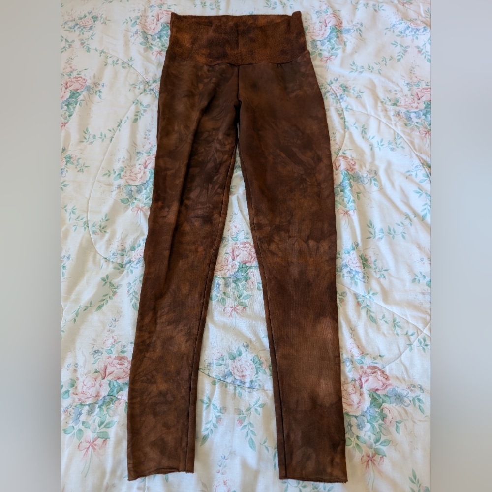 Calico Alchemy Organics Lupine Leggings